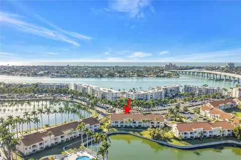 6080 Bahia Del Mar Cir #212, Saint Petersburg, FL 33715