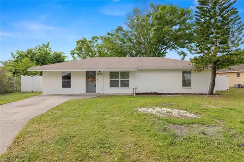 2937 Delrose Dr N, Lakeland, FL 33805