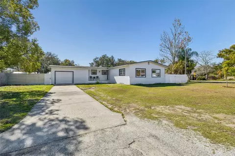 2109 Oakland Dr, Brandon, FL 33510