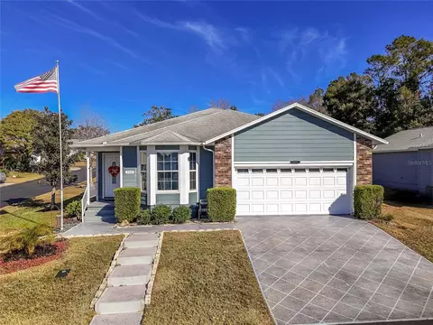 37443 Blueberry Ct, Zephyrhills, FL 33542