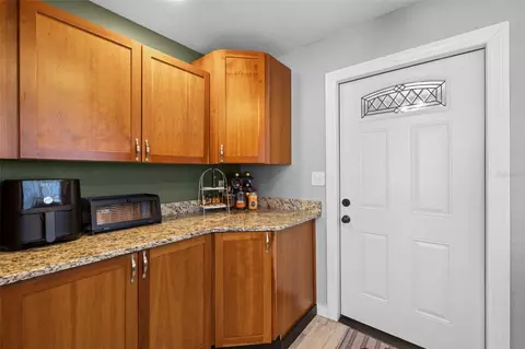 Entry Way - 7121 122nd Ave E, Parrish, FL 34219 photo 2 of 3