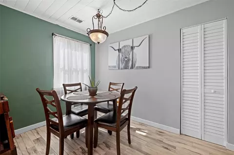 Dining - 7121 122nd Ave E, Parrish, FL 34219 photo 2 of 2