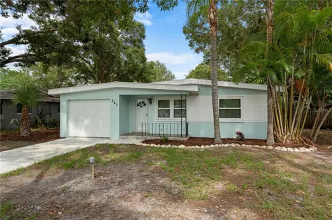 341 Wertz Dr, Largo, FL 33771