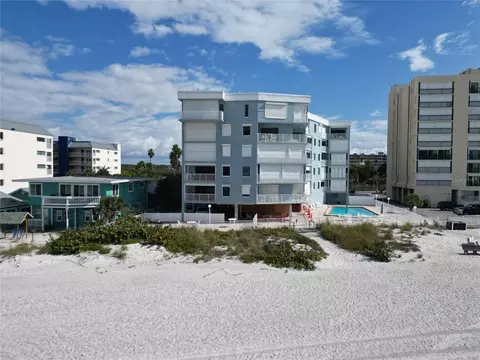 19500 Gulf Blvd #102, Indian Shores, FL 33785