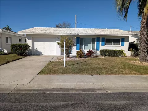 9620 44th St N, Pinellas Park, FL 33782