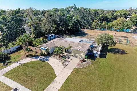 4010 S Lockwood Ridge Rd, Sarasota, FL 34231