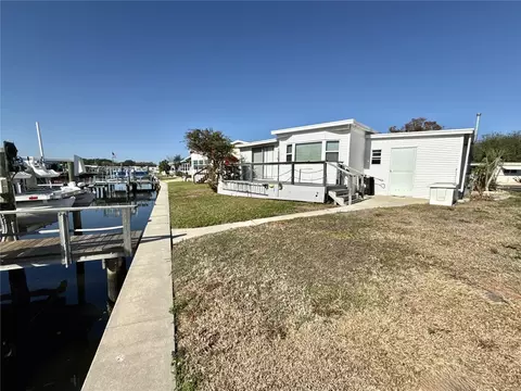 436 Mount Oak Ave NE #747, Saint Petersburg, FL 33702