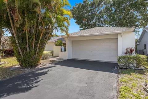 10618 180th Pl S, Boca Raton, FL 33498
