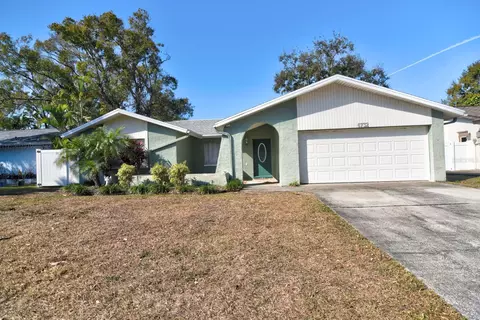 6732 68th St N, Pinellas Park, FL 33781