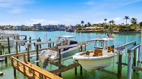 350 Pinellas Bayway S #5, Tierra Verde, FL 33715