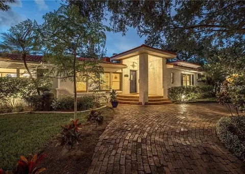2200 2nd St N, Saint Petersburg, FL 33704