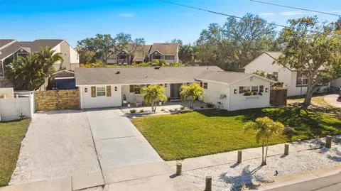 8412 Lopez Dr, Tampa, FL 33615