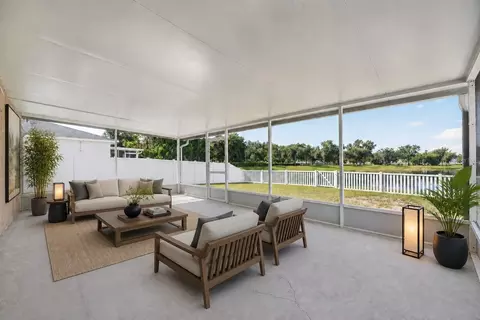 Exterior - 13531 Mango Bay Dr, Riverview, FL 33579 photo 2 of 10