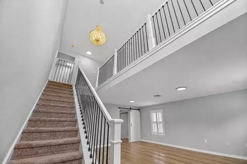 Entry Way - 13531 Mango Bay Dr, Riverview, FL 33579 photo 2 of 5