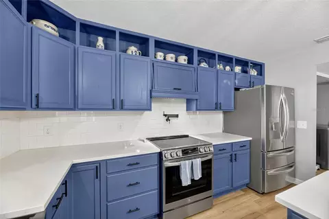 Kitchen - 13531 Mango Bay Dr, Riverview, FL 33579 photo 3 of 7
