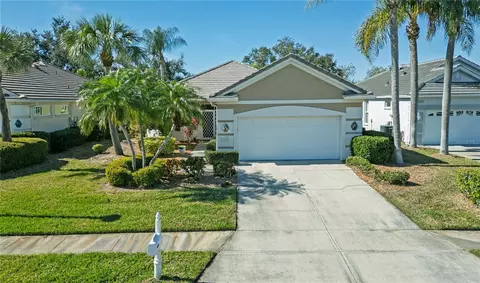 4054 Caddie Dr E, Bradenton, FL 34203