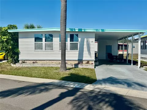 7901 N 40th Ave N #21, Saint Petersburg, FL 33709