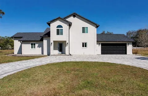4110 Meadow Run Ln, Wesley Chapel, FL 33543