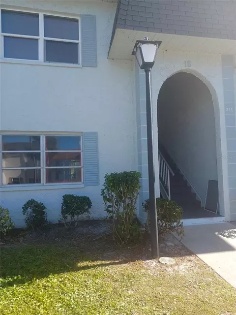 215 S Mcmullen Booth Rd #181, Clearwater, FL 33759