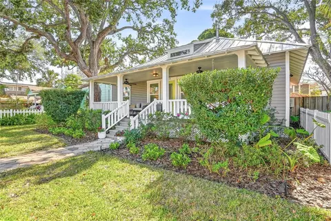 400 9th Ave NE, Saint Petersburg, FL 33701