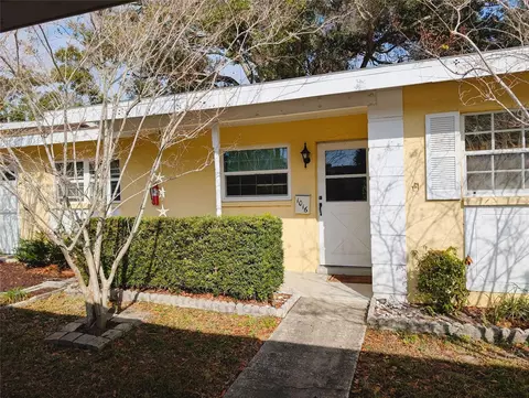 1016 De Soto Dr, Dunedin, FL 34698