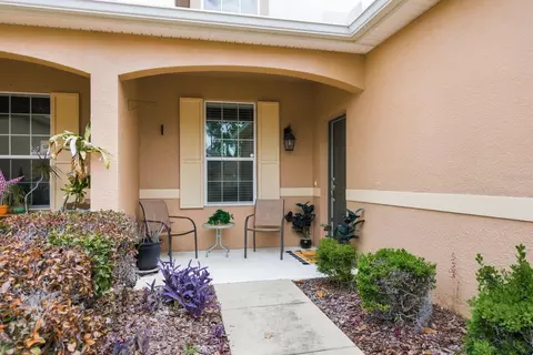 2211 Barracuda Ct, Holiday, FL 34691