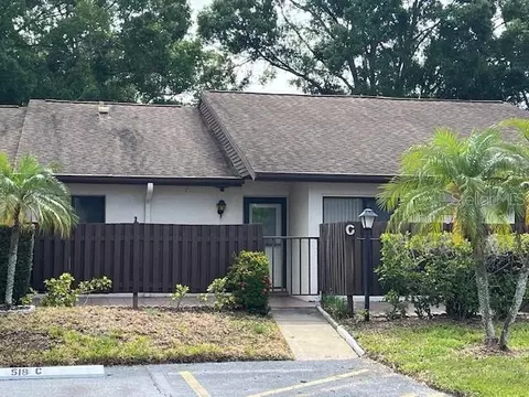 1725 Pine Ridge Way E #C, Palm Harbor, FL 34684
