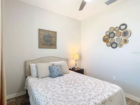 Bedroom - 9526 Clarkwild Pl, Seffner, FL 33584 photo 7 of 10