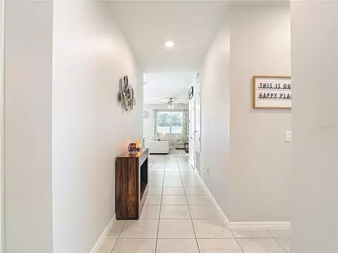 Entry Way - 9526 Clarkwild Pl, Seffner, FL 33584 photo 2 of 3