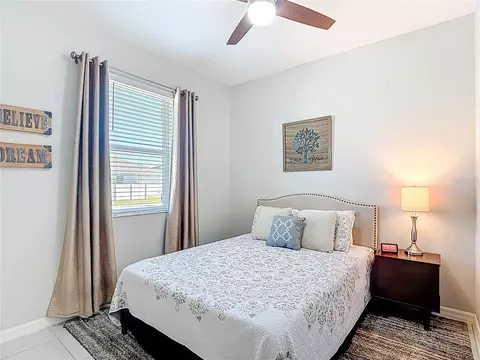 Bedroom - 9526 Clarkwild Pl, Seffner, FL 33584 photo 6 of 10