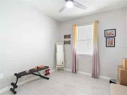 Bedroom - 9526 Clarkwild Pl, Seffner, FL 33584 photo 9 of 10