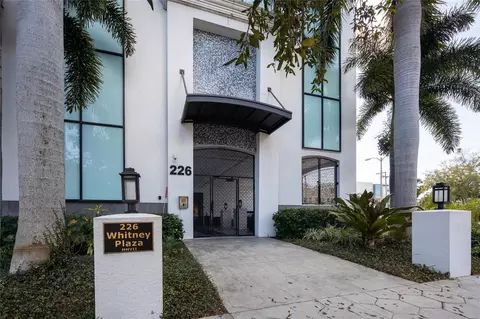226 5th Ave N #601, Saint Petersburg, FL 33701