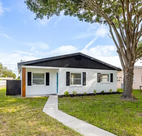 829 89th Ave N, Saint Petersburg, FL 33702