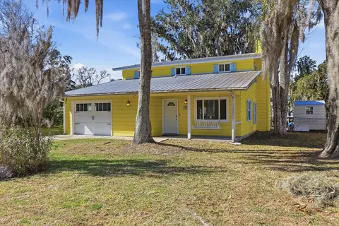 3644 N Hiawatha Ter, Crystal River, FL 34428