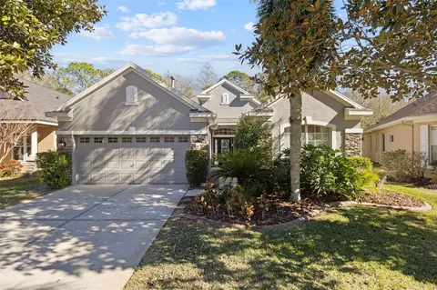 9617 Greenpointe Dr, Tampa, FL 33626