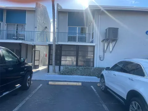 159 Medallion Blvd #E, Madeira Beach, FL 33708