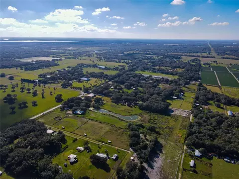 8719 8809 Lithia Pinecrest Rd, Lithia, FL 33547 photo 8
