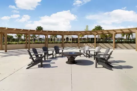 View/Area - 10932 Carlton Fields Dr, Riverview, FL 33579 photo 5 of 7