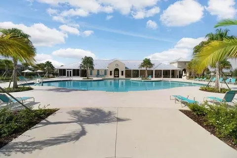 View/Area - 10932 Carlton Fields Dr, Riverview, FL 33579 photo 6 of 7