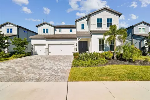 13816 Sharp Hawk Dr, Riverview, FL 33569