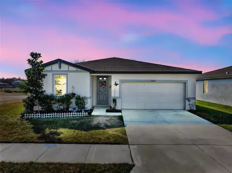 38870 Opal Willow Ln, Zephyrhills, FL 33540