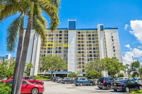 9425 Blind Pass Rd #903, Saint Pete Beach, FL 33706