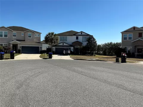 1002 Berry Leaf Ct, Apopka, FL 32703