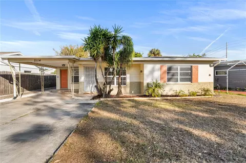 2114 59th St S, Gulfport, FL 33707