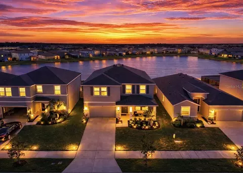 166 Bright Ibis Ave, Apollo Beach, FL 33572