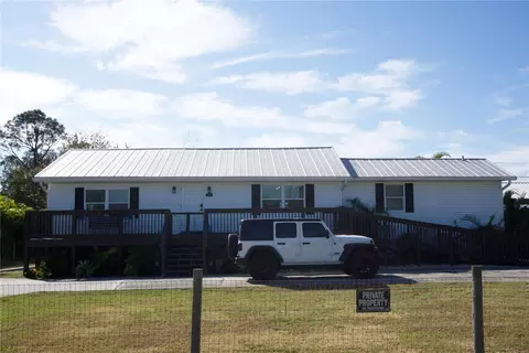 1007 77th St E, Palmetto, FL 34221