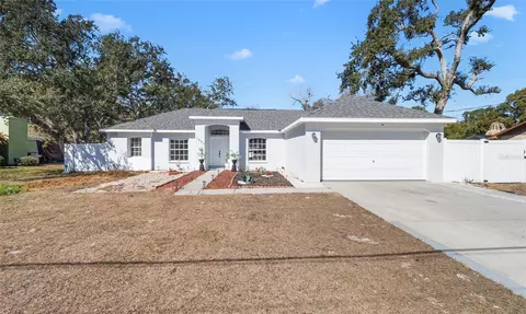1007 Tryon Cir, Spring Hill, FL 34606 photo 3