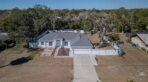 1007 Tryon Cir, Spring Hill, FL 34606 photo 2