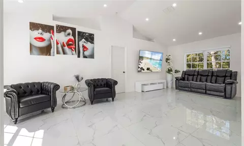 1007 Tryon Cir, Spring Hill, FL 34606 photo 8