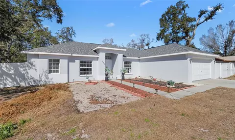 1007 Tryon Cir, Spring Hill, FL 34606 photo 4